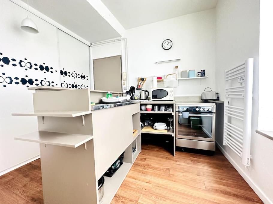 Appartement Studio Green Velvet à Laon Extérieur photo